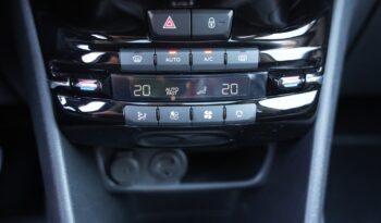 Peugeot 208 1.6 VTI 120 ch Féline 5 portes full