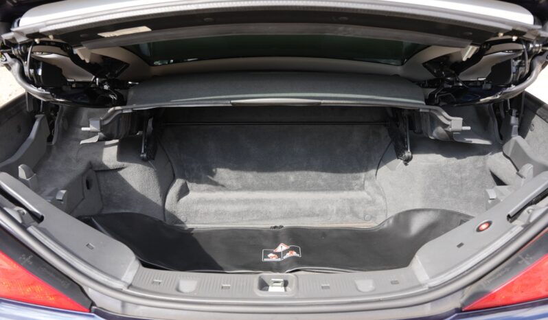 Mercedes-Benz SL 500 Roadster full