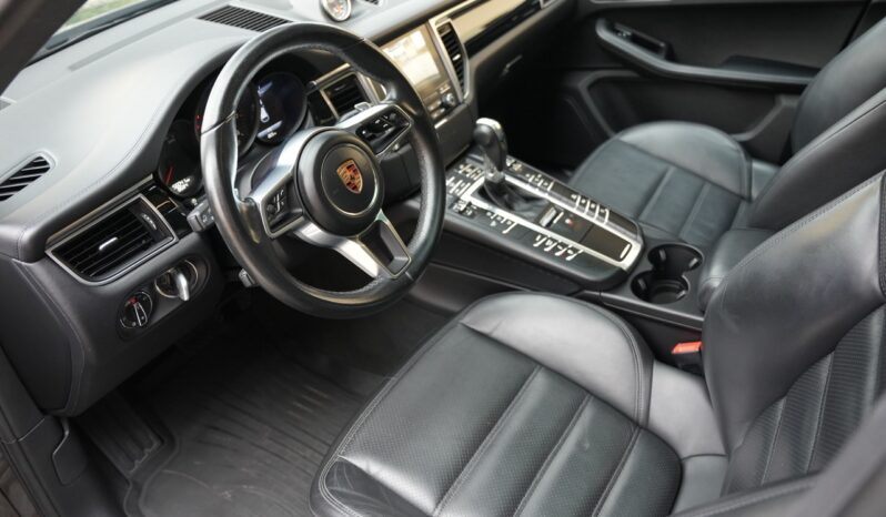 Porsche Macan GTS full