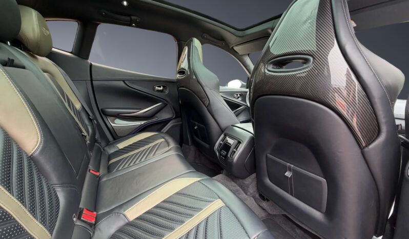 Aston Martin DBX 707 full