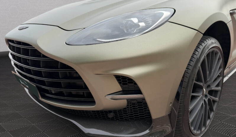 Aston Martin DBX 707 full