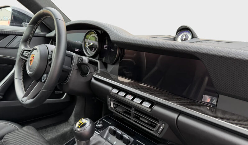 Porsche 911 (992) GT3 avec Pack Touring full