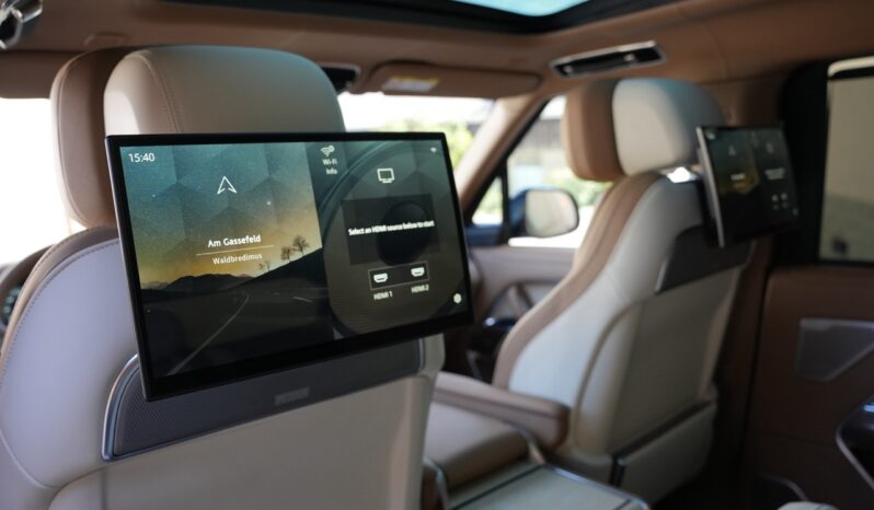 Land Rover – Range Rover LWB P530 SV full