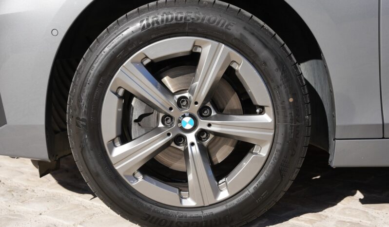 BMW 218d Active Tourer full
