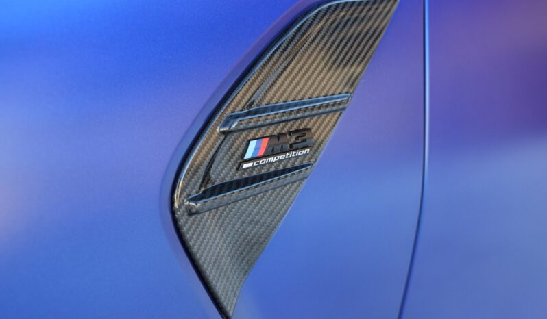 BMW M3 Competition M xDrive full