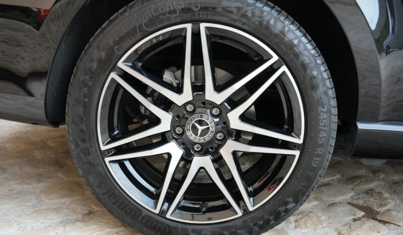 Mercedes-Benz V 300 d 4MATIC Extra Long AMG Line Rovelver VIP Van full