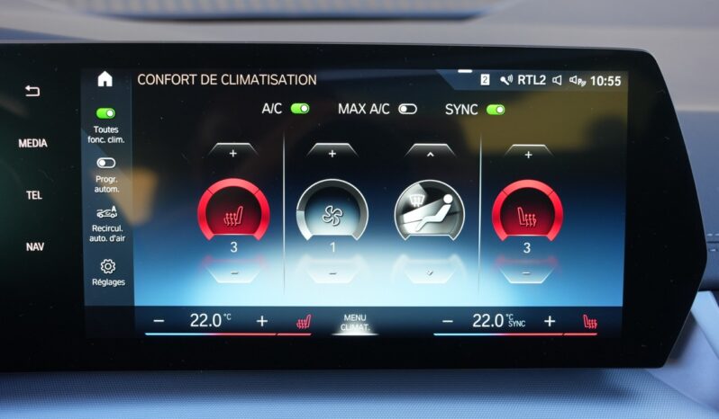 BMW 218d Active Tourer full