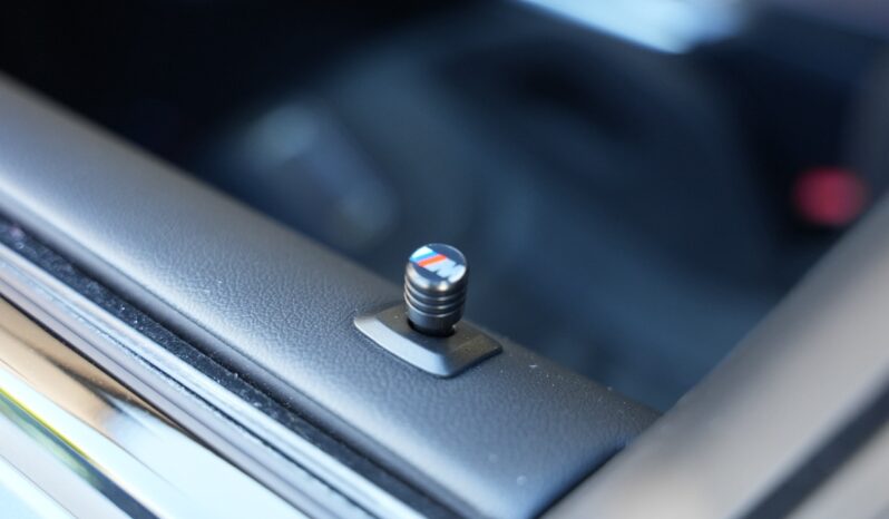 BMW M3 Competition M xDrive full