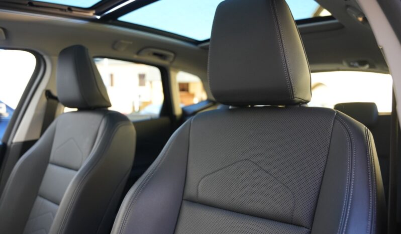 BMW 218d Active Tourer full