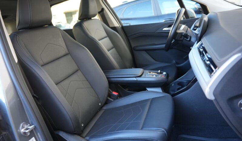 BMW 218d Active Tourer full