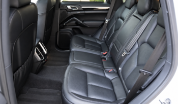 Porsche Cayenne Diesel full