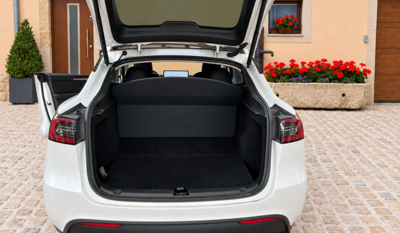 Tesla Model Y Long Range Dual Motor AWD full