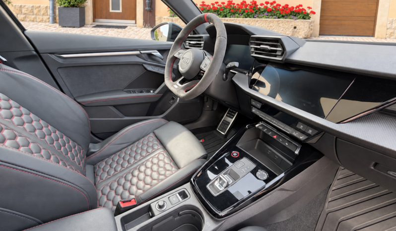 Audi RS 3 Sportback 2.5 TFSI quattro S tronic 7 full