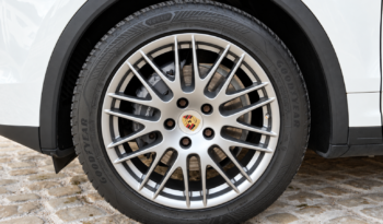 Porsche Cayenne Diesel full