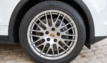 Porsche Cayenne Diesel full