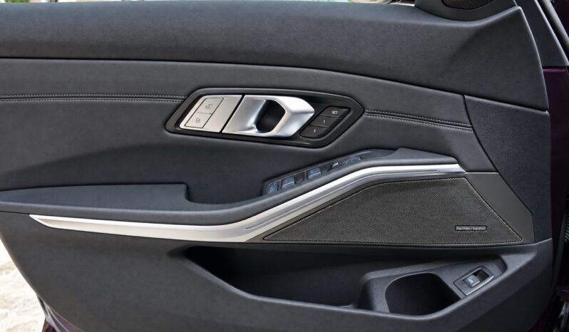 BMW M3 Competition M xDrive Touring full