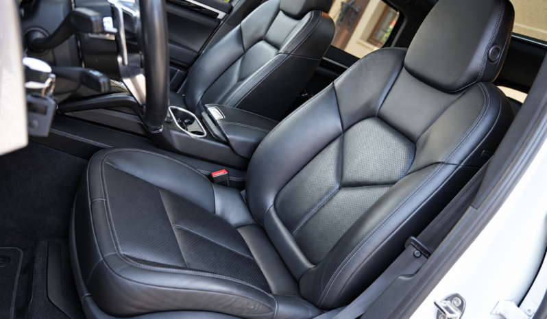 Porsche Cayenne Diesel full
