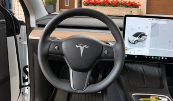 Tesla Model Y Long Range Dual Motor AWD full